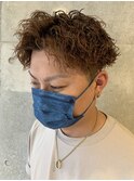 センターパート×スパイラルパーマ