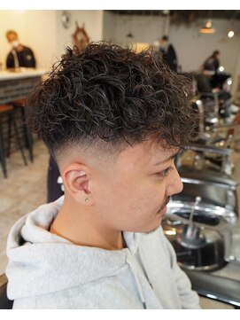 イーストサイドバーバーショップ(EAST SIDE BARBER SHOP) 漢のツイストスパイラル