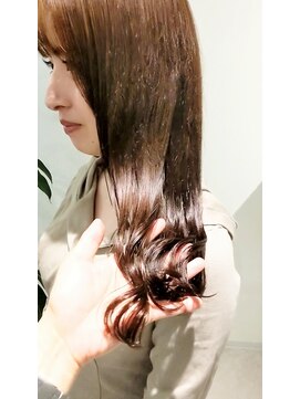 ナカドット エマノン 池袋(__naka.__ EMANON) 20代30代40代/髪質改善コテ巻き風ストカール/ミルクティー/池袋