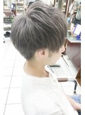ツーブロックマッシュショートヘア　イメチェンメンズライク