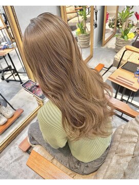 シェリーアール(Sherry/R) ヒロインベージュ