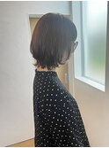 毛先は踊る様な軽めのミニウルフ。/ニュアンスカラー