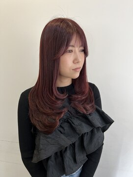 シェノン 西梅田(CHAINON) レイヤーカット/くびれヘア/ピンクカラー/チェリーレッド/カール