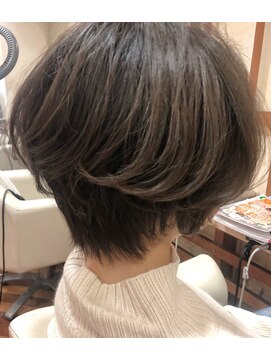 ドゥワドフェパッソ(Doigt de fee passo) 大人上品ショート