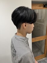 リリアーナ(LILIANA)&nbsp;センターパート　ニュアンスパーマ　池袋メンズ