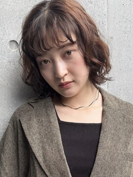 トワ バイ リンネ(Towa by Lin’ne) ボブ×スパイラルパーマ