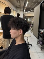 アイズ 海老名(AIZU)&nbsp;シャドウパーマ　波巻きスパイラルパーマ　波巻きパーマ　海老名