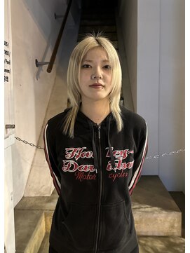 シアン 矢場町店(CYAN.) ウルフ×ブロンドデザイン