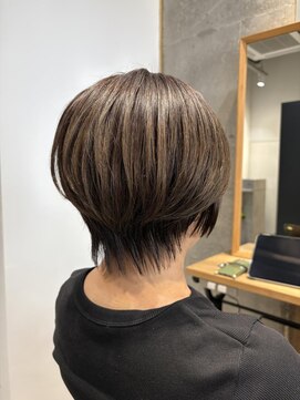 アルトル 池袋2nd(altru) ◇大人40代50代60代ショートボブ丸みショート白髪ぼかし