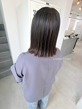 タド(TADO) ブリーチなしアンブレラカラー×切りっぱなしボブ