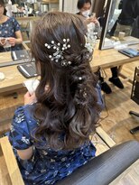 ヘアスペース リズム グリーン(Hair space Rizm green)&nbsp;ハーフアップ