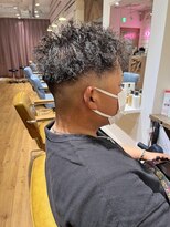 アヴァンス 天王寺店(AVANCE.)&nbsp;MEN'S HAIR 刈り上げ×フェード×ツイストパーマ