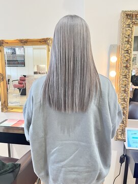 コワファースト  させぼ五番街店(COIFF1RST) 王道シルバーグレージュ