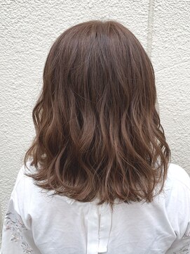 ローレン(Loren) ベージュアッシュ/ブリーチなし/透明感カラー