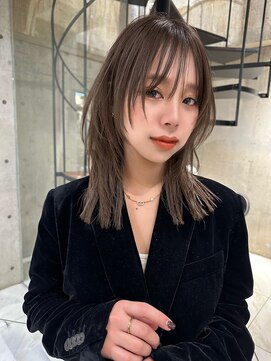 サイン 表参道(SIGN) 韓国ヘアーハッシュカットレイヤーカットグレージュブリーチ無し