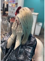 リエラ 新宿(RIERA)&nbsp;ストレートスジ盛り