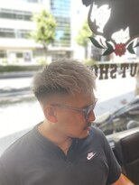 フォーコーナーズ(Four Corners)&nbsp;スペインカールシルエットホワイトシルバー