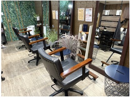 シースリーカラー(C3COLOR)の写真