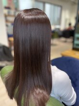 自然で柔らかなストレートヘアにしたい