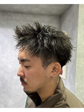 レイズ 名古屋駅(RAYS) スパイキーショートフェード名古屋