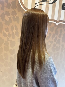 ヘーゼルナッツカラー