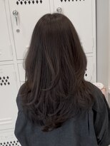 プラチナ(PLATINA)&nbsp;ハイレイヤーレイヤーカットブリーチ無しカラー顔周り