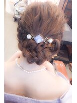 ビレントル(BRENTL) 上品な編み込みセットスタイル