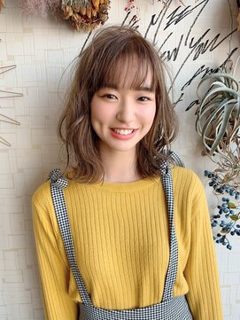 グラムアッシュ(GLAM ASH) 大人かわいいブラウンベージュ