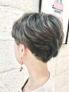 ティンク 大船(Tink) セシルカット×パーマ【Tink大船/伊藤】