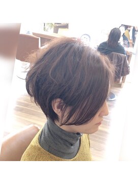 美容室 シェイプ 条里店 秋冬はパーマがアツイ 乾かすだけで決まる♪/顔まわり似合わせ