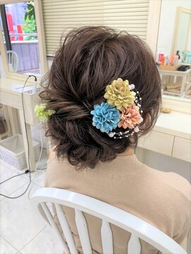 リサ 恵比寿(risa.) ブライダルにも*ルーズめシニヨン