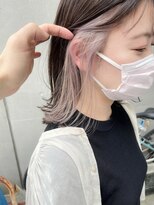 エミス バイ メルト 吉祥寺(emis by melt)&nbsp;【堀惠洋平】インナーカラー  ラベンダーベージュ　イヤリング