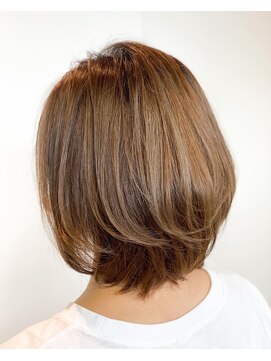プレデフリュー 北白川本店(PUREE de FLEURS) 20代/30代/40代/ひし形レイヤーボブお洒落ハイライト