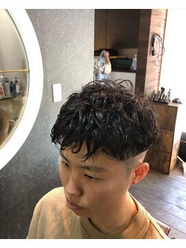 バーバーショップ カズー BARBER SHOP KA-ZOO ツイストスパイラルパーマ