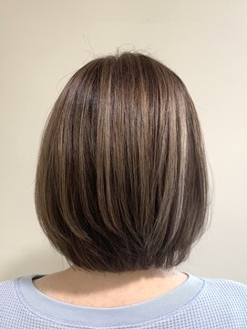 アズール 草加(azule) ハイライト　白髪ぼかし　白髪カバー