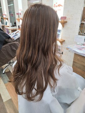 エイムヘアメイク 舟入店 大人ロング×明るめブラウンカラー