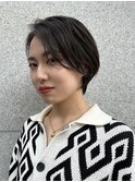 ”暗髪×マッシュショート”　