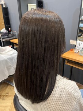 アルター(aL ter) グレーベージュ［黒髪/レイヤーロング/前髪パーマ］長野