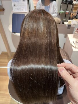 スピカ(Spica) ロングストレートヘア(メテオストレート)