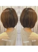 ステップボーンカットカットボブショートハイライト白髪ぼかし
