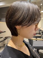 ジェンダーレス　ハンサムショート　ニュアンスパーマ