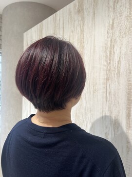 ゼルレーヴ(ZELE reve) チェリーピンク・ショートボブ