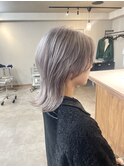 ハイトーングレージュ
