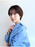 大人ショートマッシュ丸み前髪あり丸顔に似合うK20250509