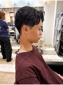ショートセンターパートルーズパーマ