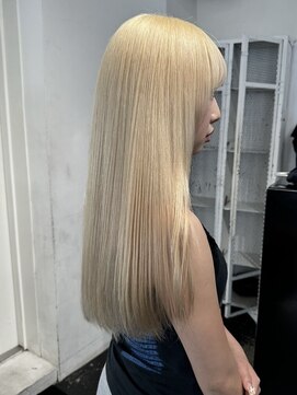 ココ 本八幡(KOKO) #黒髪#小顔#クラゲヘアー#オリーブグレー#ココアベージュ#美髪