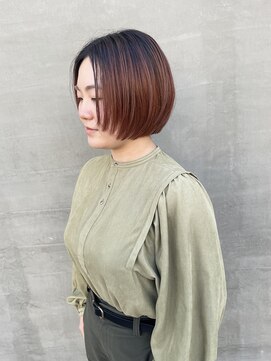 フェイスレイヤーボブ×ハイライトで作るグラデーションオレンジ