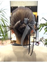 コティ(Kotii)&nbsp;人気のリボンヘアアレンジ♪