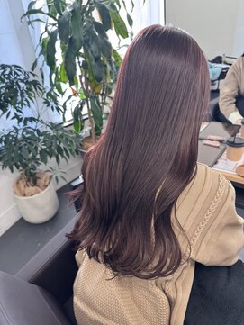 シア(sia) あなたはどっち派?ツヤを出すなら暖色ラベンダー◎