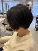 30代40代50代絶壁解消ひし形大人ショートボブ前髪なしクセ毛